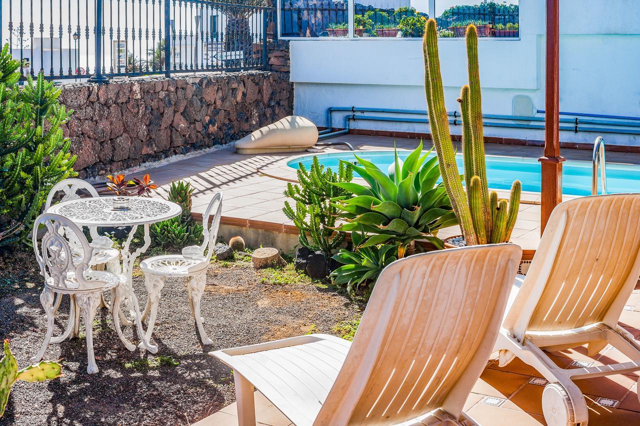 Villa Tías Esterno foto